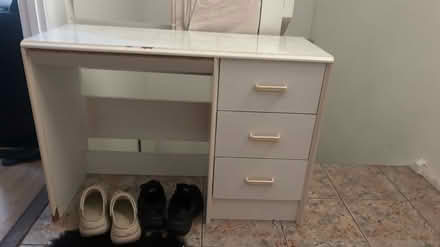 Photo of free White Vanity (mill end road CB1) #2
