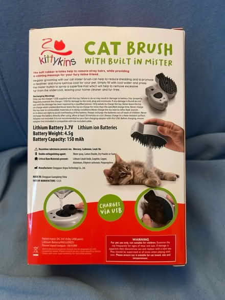 Photo of free Cat brush (Jennetts park RG12) #2