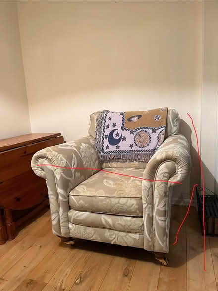 Photo of free Lovely armchair, in good condition! Pick up only (Compton Dundon TA11) #1