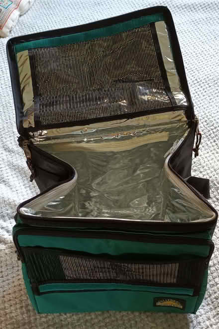 Photo of free Collapsible Cool bag / Picnic bag (Hatch End HA5) #2