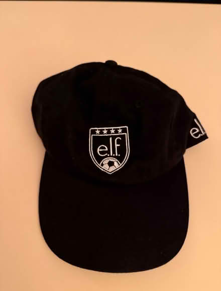 Photo of free e.l.f. Hat (Upper East Side) #1