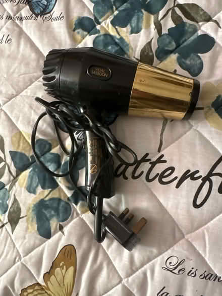 Photo of free Hair dryer (St Albans AL1) #2