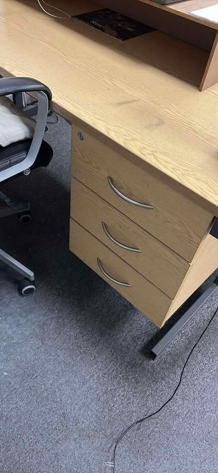 Photo of free Desks (Chipping Barnet EN5) #1