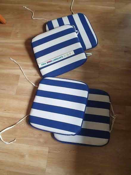 Photo of free 4 seat pads with ties (Marston OX3) #1