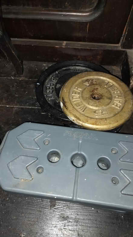 Photo of free Large weights and bar (Bootle, L20 L20) #1