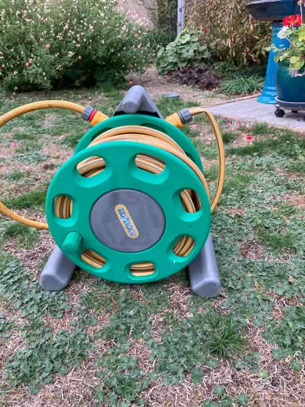 Photo of free Hose and hose reel (Cople MK44) #1