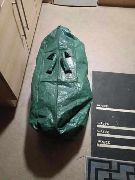 Photo of free Christmas tree π (Knucklas LD7) #2