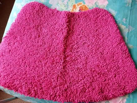 Photo of free Shower mat + two hand towels (Cowley Oxford OX4) #2