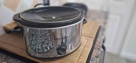 Photo of free Slow cooker. CROCKPOT (Gravesend, DA12 5BN) #1