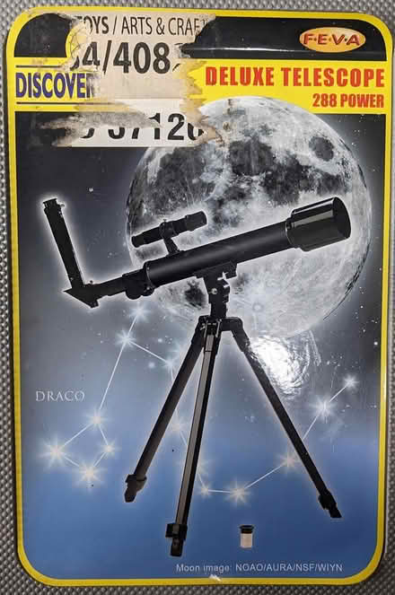 Photo of free Discovery World Deluxe Telescope (PL4 Greenbank.) #1