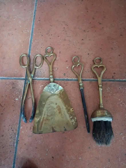 Photo of free Brass Companion Set (Fleetville) #2
