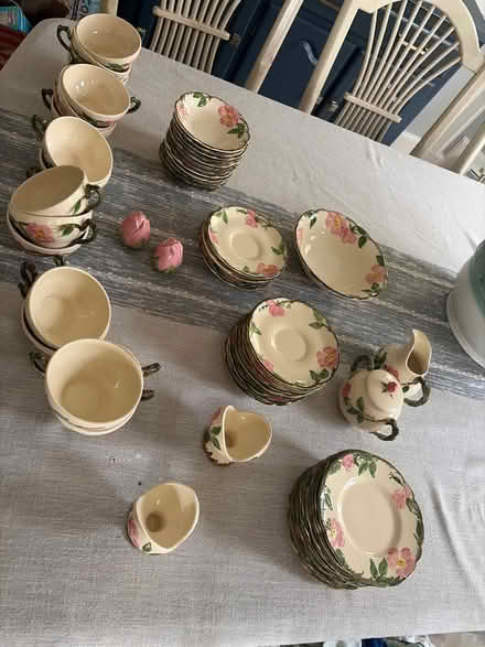 Photo of free Franciscan desert Rose Pattern (Near dandilyons in reading) #1