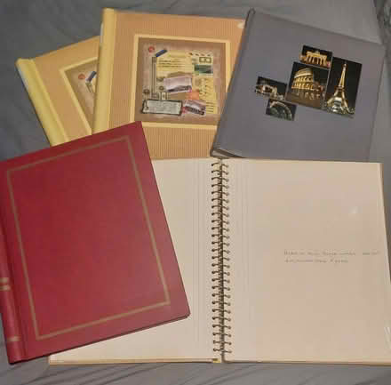 Photo of free 5 Photo Albums (bramley LS13) #1