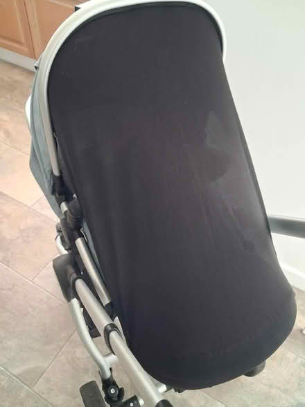 Photo of free 2 in 1 pushchair (Wickford SS11) #4