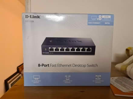 Photo of free D-Link ethernet desktop switch (East Leake LE12) #1