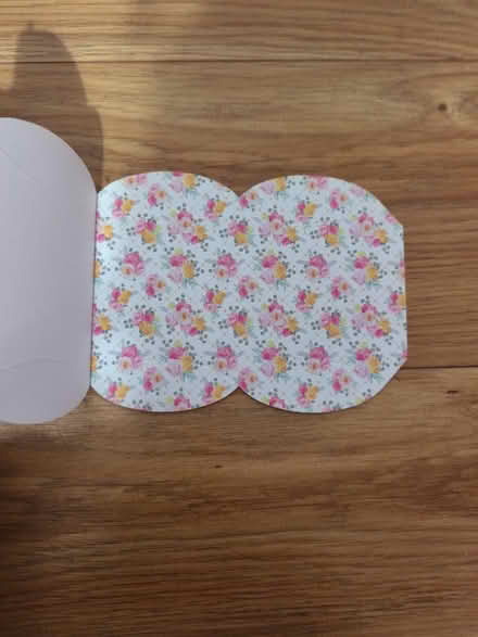 Photo of free DIY pillow gift case (Lochend EH7) #2
