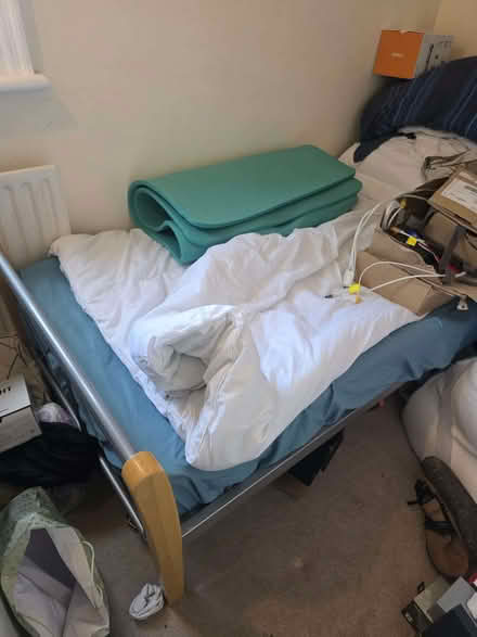 Photo of free Single bed with IKEA mattress (Merton SW19) #1