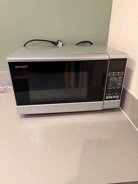 Photo of free SHARP microwave (Wickford SS11) #1