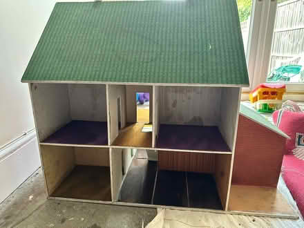Photo of free Handmade dolls house (to renovate) (N12 North Finchley) #3