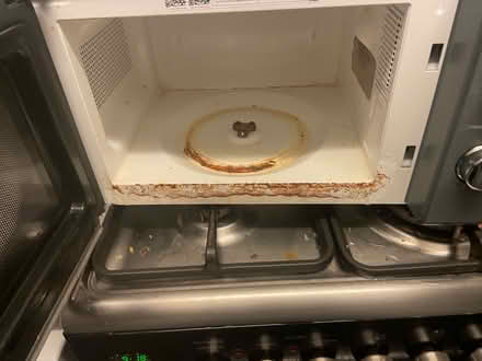 Photo of free grey microwave (Morden SM4) #2
