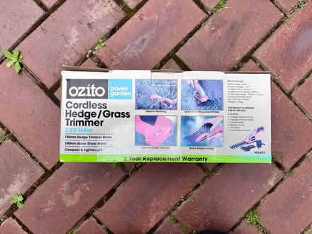Photo of free Ozito Cordless Hedge Trimmer 🪴 (Mount Waverley) #4