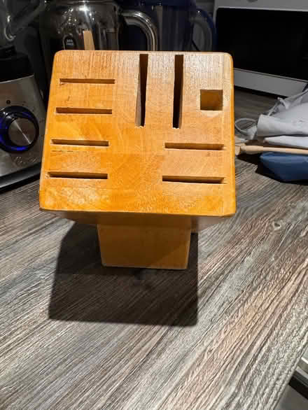 Photo of free Knife block (Great Linford MK14) #1