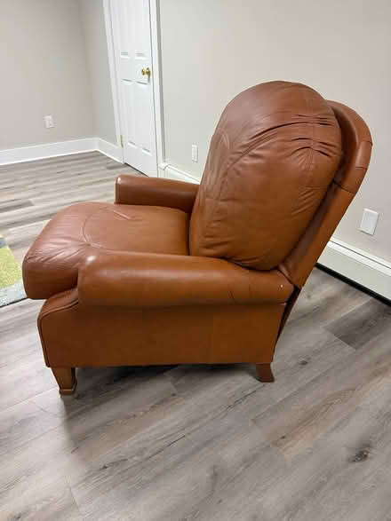 Photo of free Brown leather recliner (Fardale section, Mahwah) #2