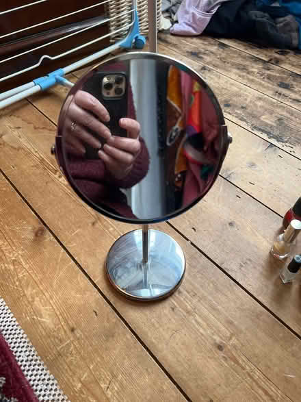 Photo of free Makeup mirror (LU6 Central Dunstable) #1