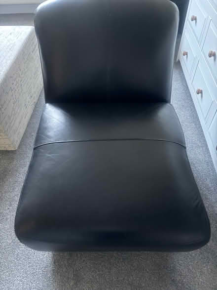 Photo of free black leather armless chairs (Filby NR29) #3