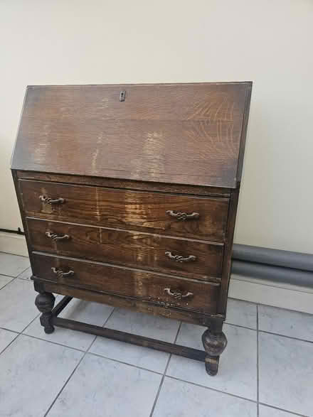 Photo of free Small Bureau (thorntonheath, CR7) #1