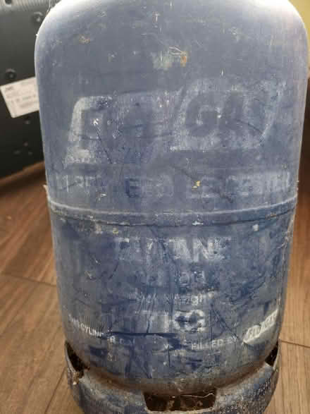 Photo of free Flo Gas cylinder (Caerphilly town centre, CF83) #2