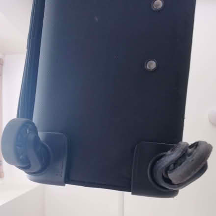 Photo of free it Cabin (?) suitcase (Lower Weston BA1) #4