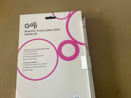 Photo of free iPad case (Bransholme HU7) #3