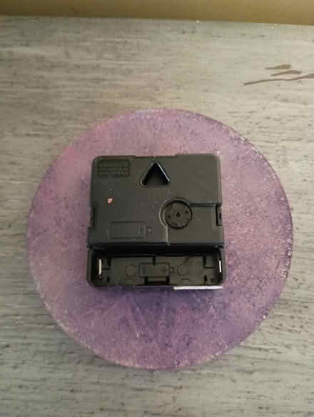 Photo of free Small clock (Greenwood near 83rd) #2