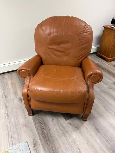 Photo of free Brown leather recliner (Fardale section, Mahwah) #3
