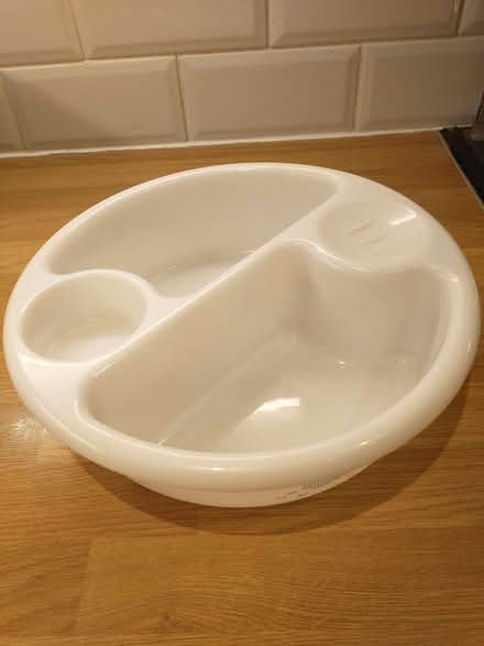 Photo of free Top and tail bowl (Abingdon OX14) #2