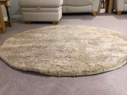 Photo of free Round thick round cream/beige rug from Dunelm never used. (Arlesey SG15) #2
