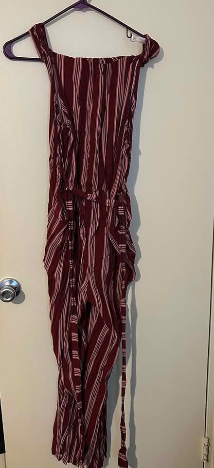 Photo of free Womens clothes (Near Main Street Laurel Md) #2