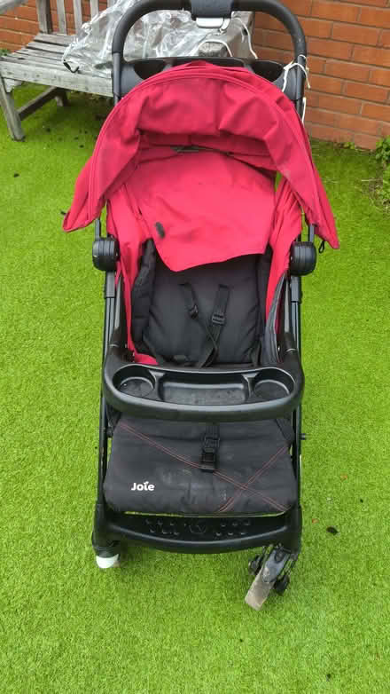 Photo of free Baby pram JOIE (Taunton Manor & Wilton District Ward TA1) #4