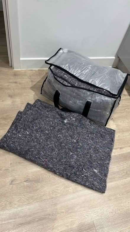 Photo of free Moving blankets (Peterborough PE1) #1