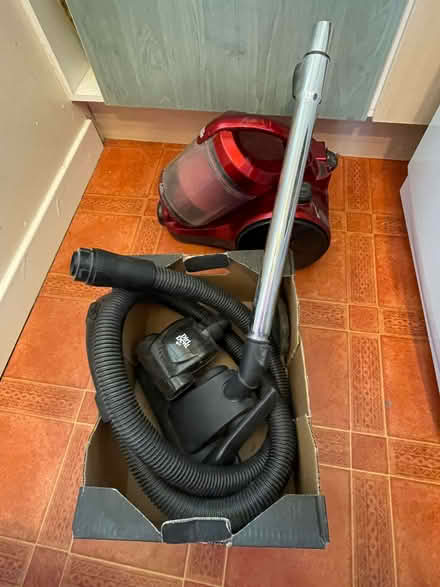 Photo of free Dirt Devil bagless vacuum cleaner (Abbeyhill EH7) #3