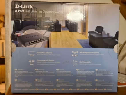 Photo of free D-Link ethernet desktop switch (East Leake LE12) #2