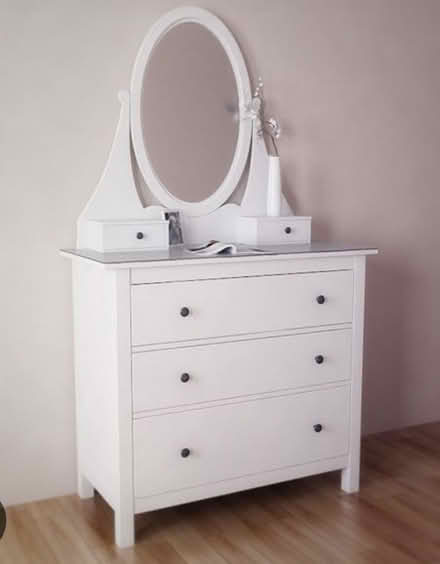 Photo of free Hemnes ikea chest of drawers (Moorhead BD18) #1