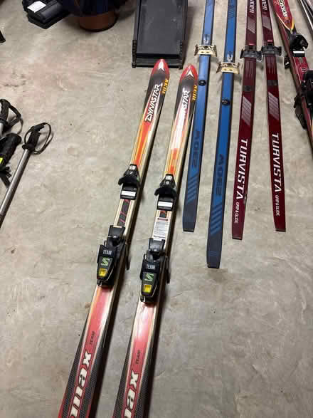 Photo of free adult skis (Wellesley Hills) #2