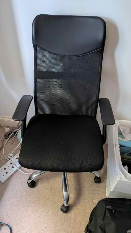 Photo of free Ofrice chair (Waterlooville PO7) #1