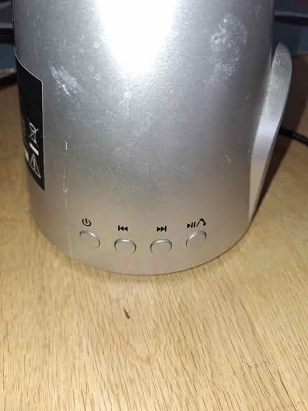 Photo of free Lava lamp / Bluetooth speaker (Glen Parva LE2) #3