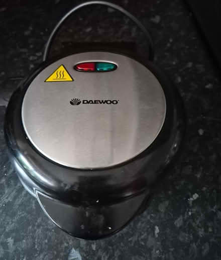 Photo of free DAEWOO omelette maker (Barnsley S75) #2
