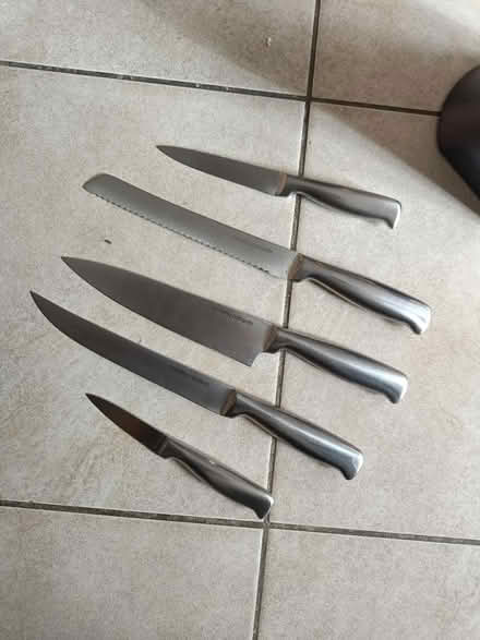 Photo of free Knives set and knife honing rod (Letchworth SG6) #2