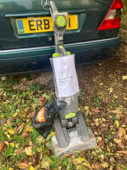 Photo of free Vax carpetcleaner 59 St Bernards Rd (Walton Manor OX2) #1