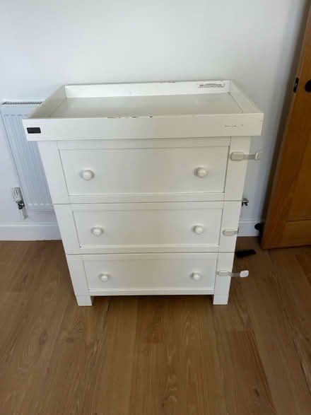 Photo of free Baby changing table with drawers (Elvin Crescent BN2) #2